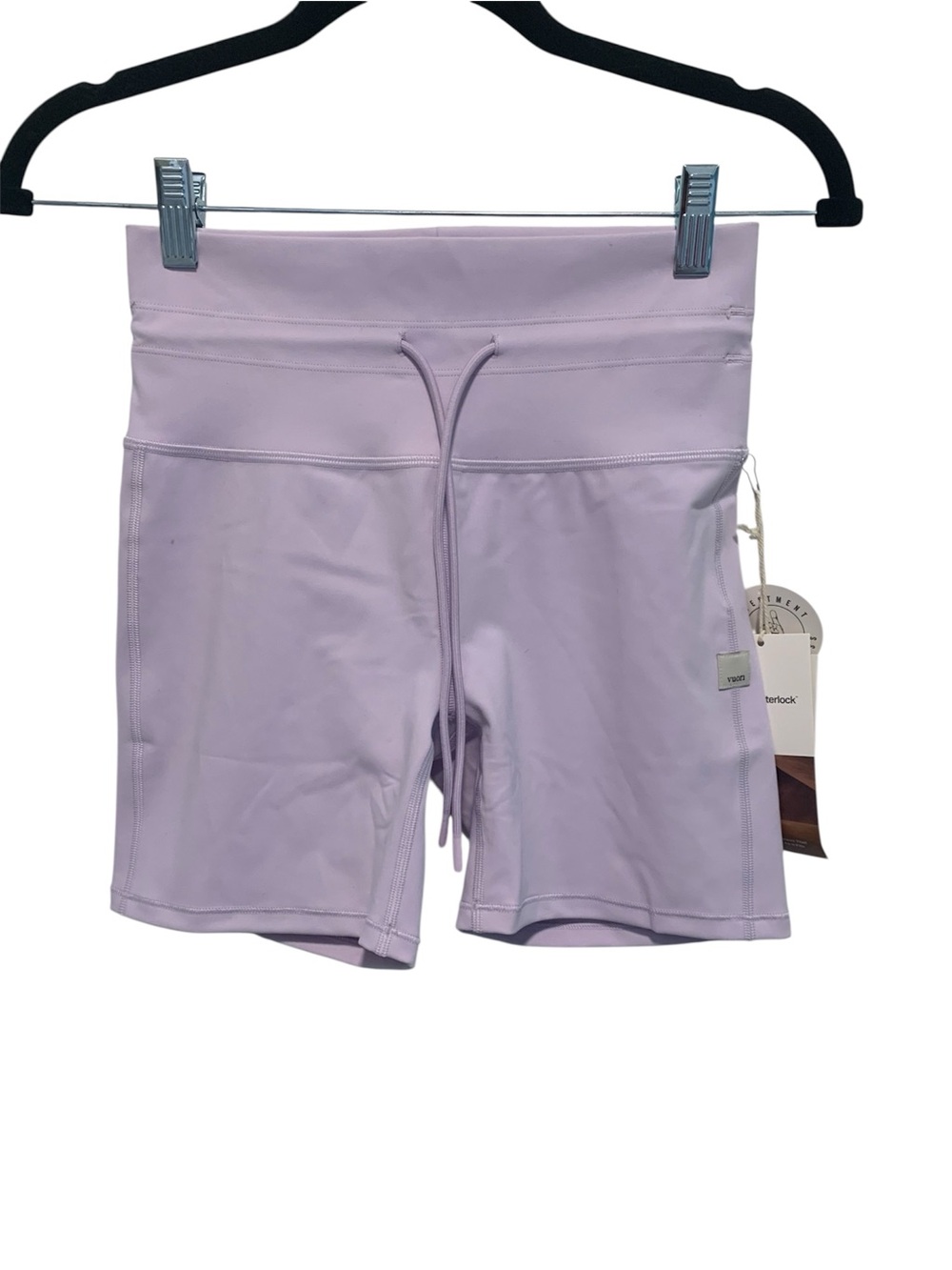 12. NWT Vuori daily shorts Size S